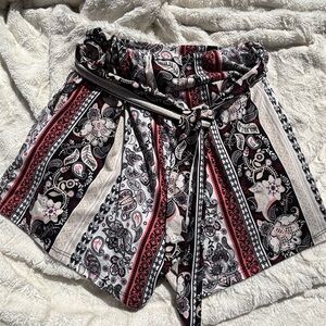 Patterned Women's Shorts - Black, Red, White